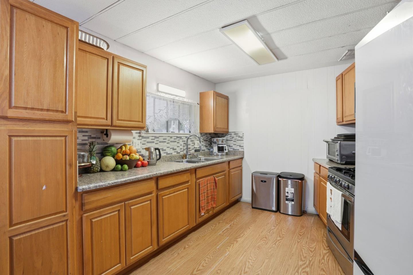 Detail Gallery Image 7 of 34 For 777 Spindrift Pl #777,  San Jose,  CA 95134 - 4 Beds | 2 Baths