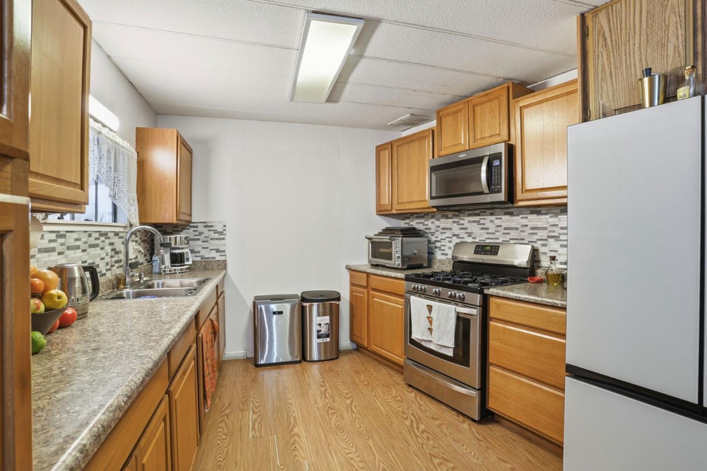 Detail Gallery Image 8 of 34 For 777 Spindrift Pl #777,  San Jose,  CA 95134 - 4 Beds | 2 Baths