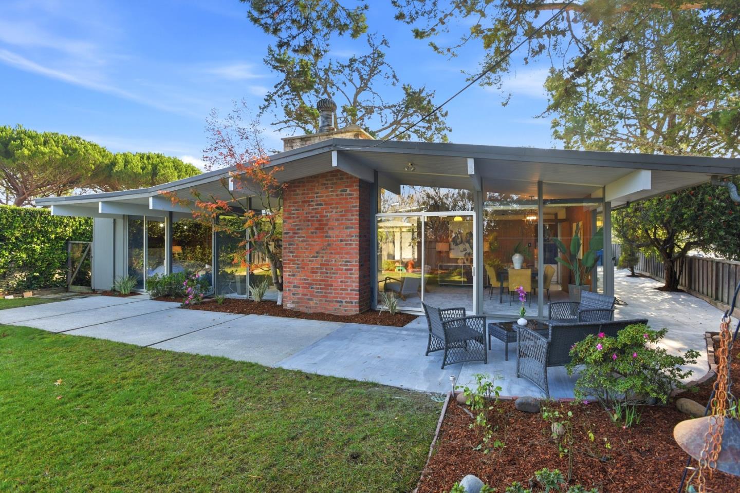 Detail Gallery Image 47 of 52 For 1582 Brandywine Rd, San Mateo,  CA 94402 - 4 Beds | 2 Baths