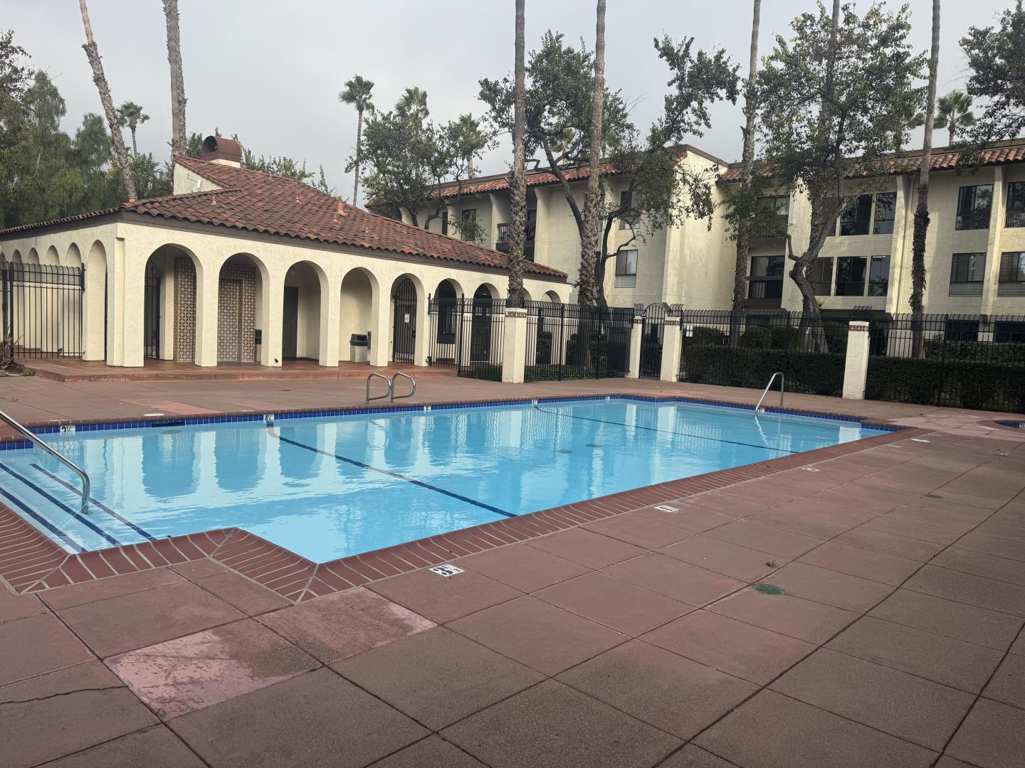 Detail Gallery Image 3 of 14 For 39997 Cedar Blvd #149,  Newark,  CA 94560 - 3 Beds | 2 Baths