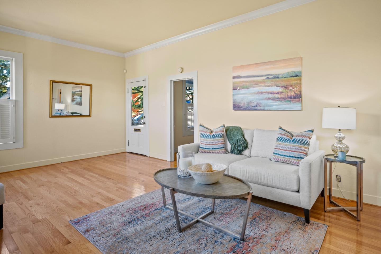 Detail Gallery Image 7 of 32 For 218 14th St, Pacific Grove,  CA 93950 - 3 Beds | 1/1 Baths