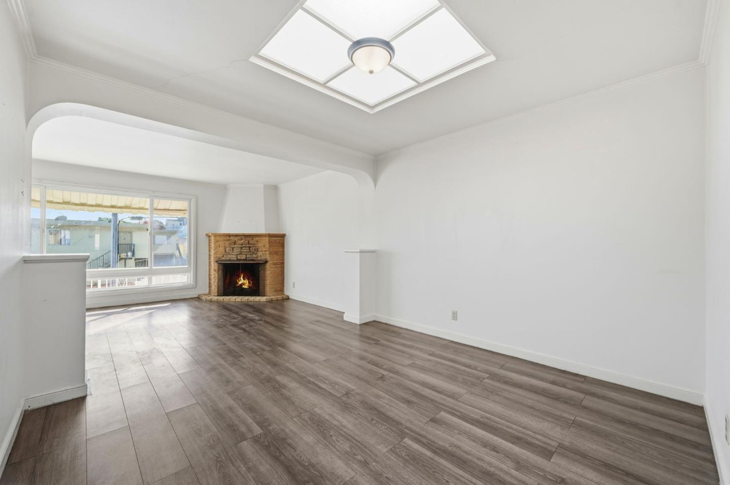 Detail Gallery Image 10 of 26 For 836 Jenevein Ave, San Bruno,  CA 94066 - 3 Beds | 2 Baths