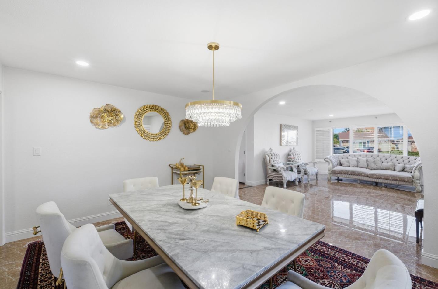 Detail Gallery Image 11 of 31 For 26918 Claiborne Ct, Hayward,  CA 94542 - 4 Beds | 3 Baths