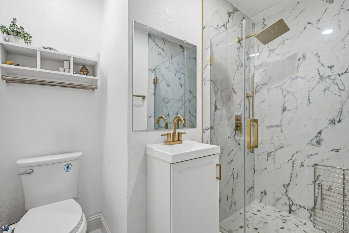 Detail Gallery Image 24 of 31 For 26918 Claiborne Ct, Hayward,  CA 94542 - 4 Beds | 3 Baths