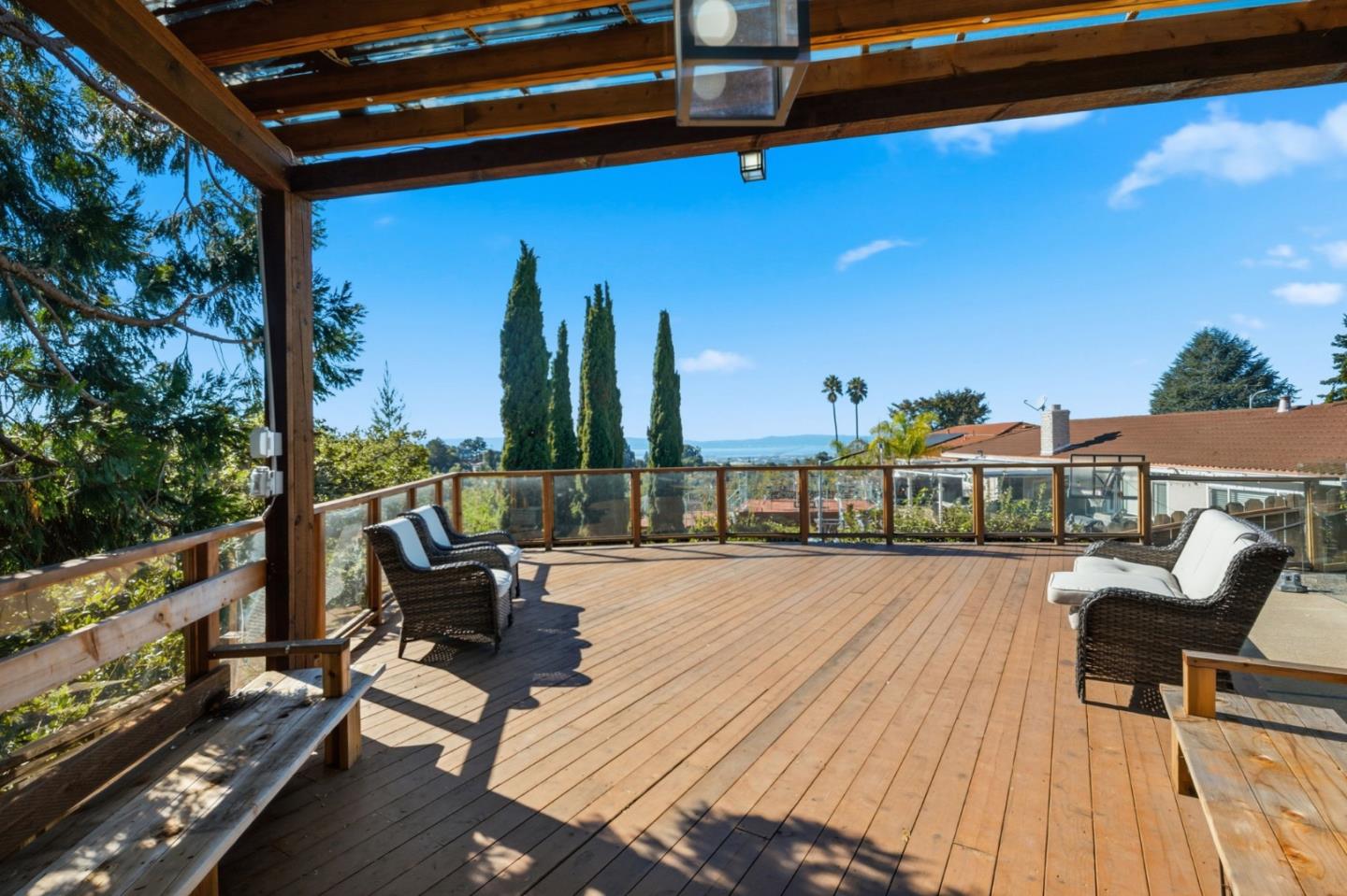 Detail Gallery Image 26 of 31 For 26918 Claiborne Ct, Hayward,  CA 94542 - 4 Beds | 3 Baths