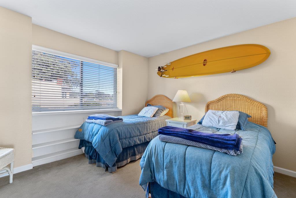 Detail Gallery Image 22 of 34 For 22130 E Cliff Dr 2d,  Santa Cruz,  CA 95062 - 2 Beds | 2 Baths