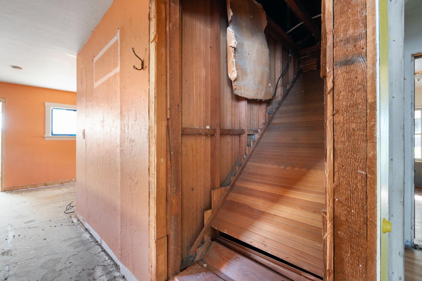 Detail Gallery Image 20 of 46 For 653 South St, Hollister,  CA 95023 - – Beds | – Baths