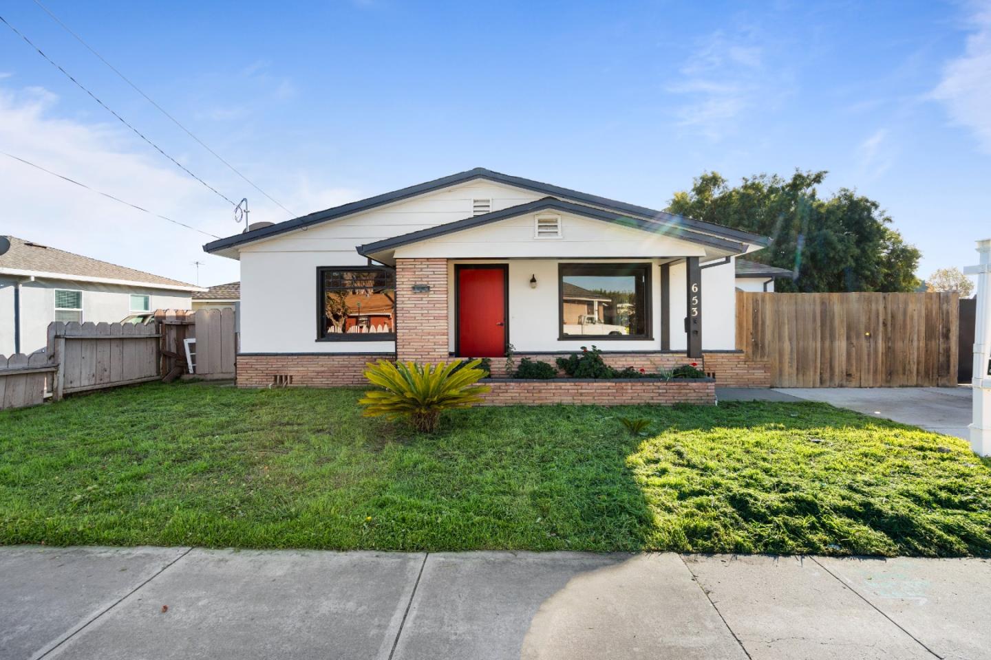 653 South Street, Hollister, CA, 95023