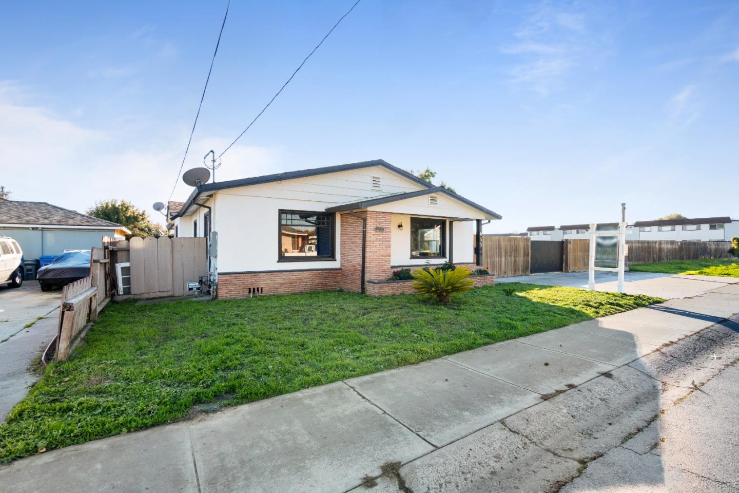 653 South Street, Hollister, CA, 95023