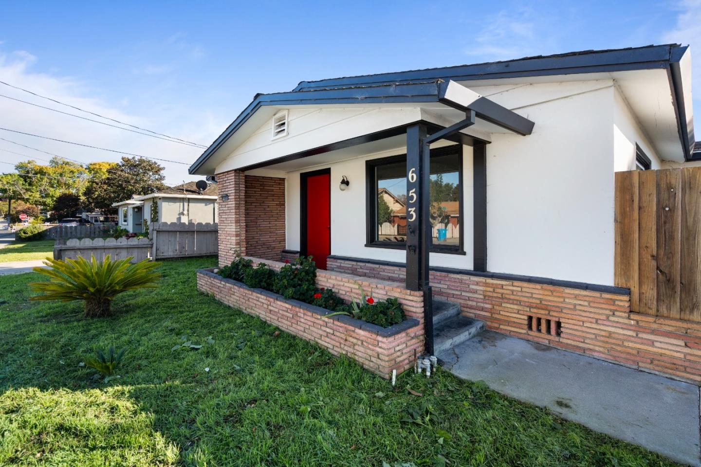 653 South Street, Hollister, CA, 95023