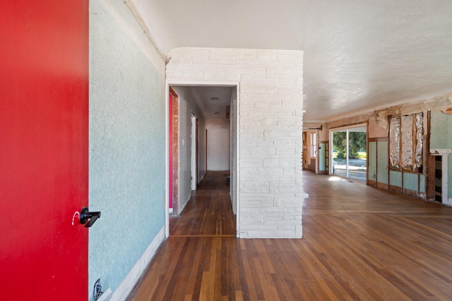 653 South Street, Hollister, CA, 95023