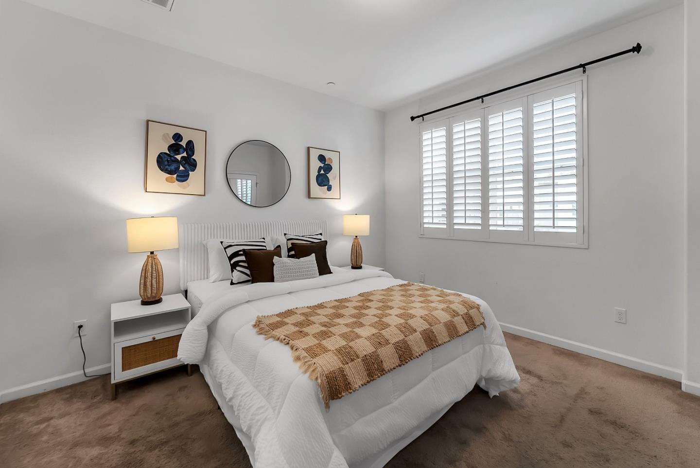 Detail Gallery Image 12 of 46 For 308 Flinder Pl, San Jose,  CA 95123 - 3 Beds | 3 Baths