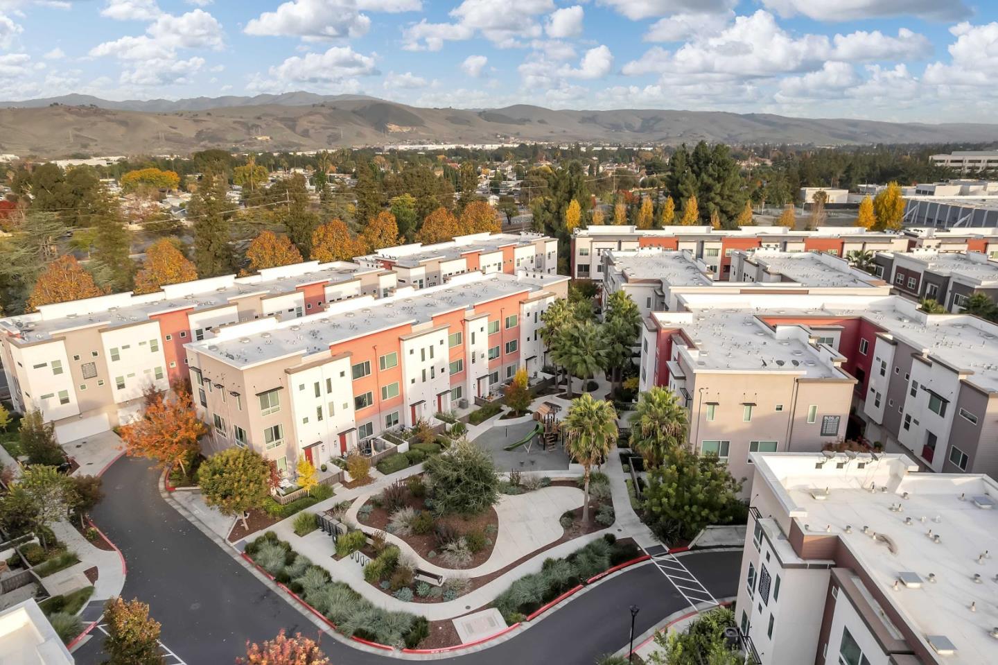 Detail Gallery Image 38 of 46 For 308 Flinder Pl, San Jose,  CA 95123 - 3 Beds | 3 Baths