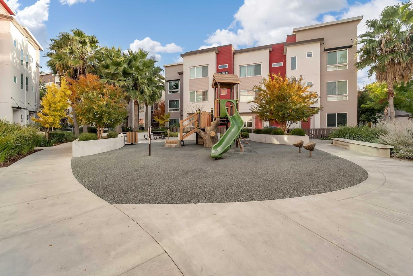 Detail Gallery Image 42 of 46 For 308 Flinder Pl, San Jose,  CA 95123 - 3 Beds | 3 Baths