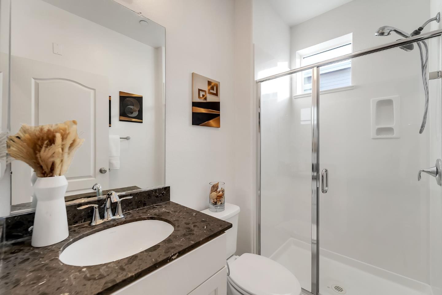 Detail Gallery Image 7 of 46 For 308 Flinder Pl, San Jose,  CA 95123 - 3 Beds | 3 Baths