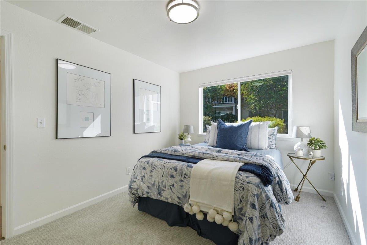 Detail Gallery Image 13 of 26 For 755 14th Ave #205,  Santa Cruz,  CA 95062 - 2 Beds | 1 Baths