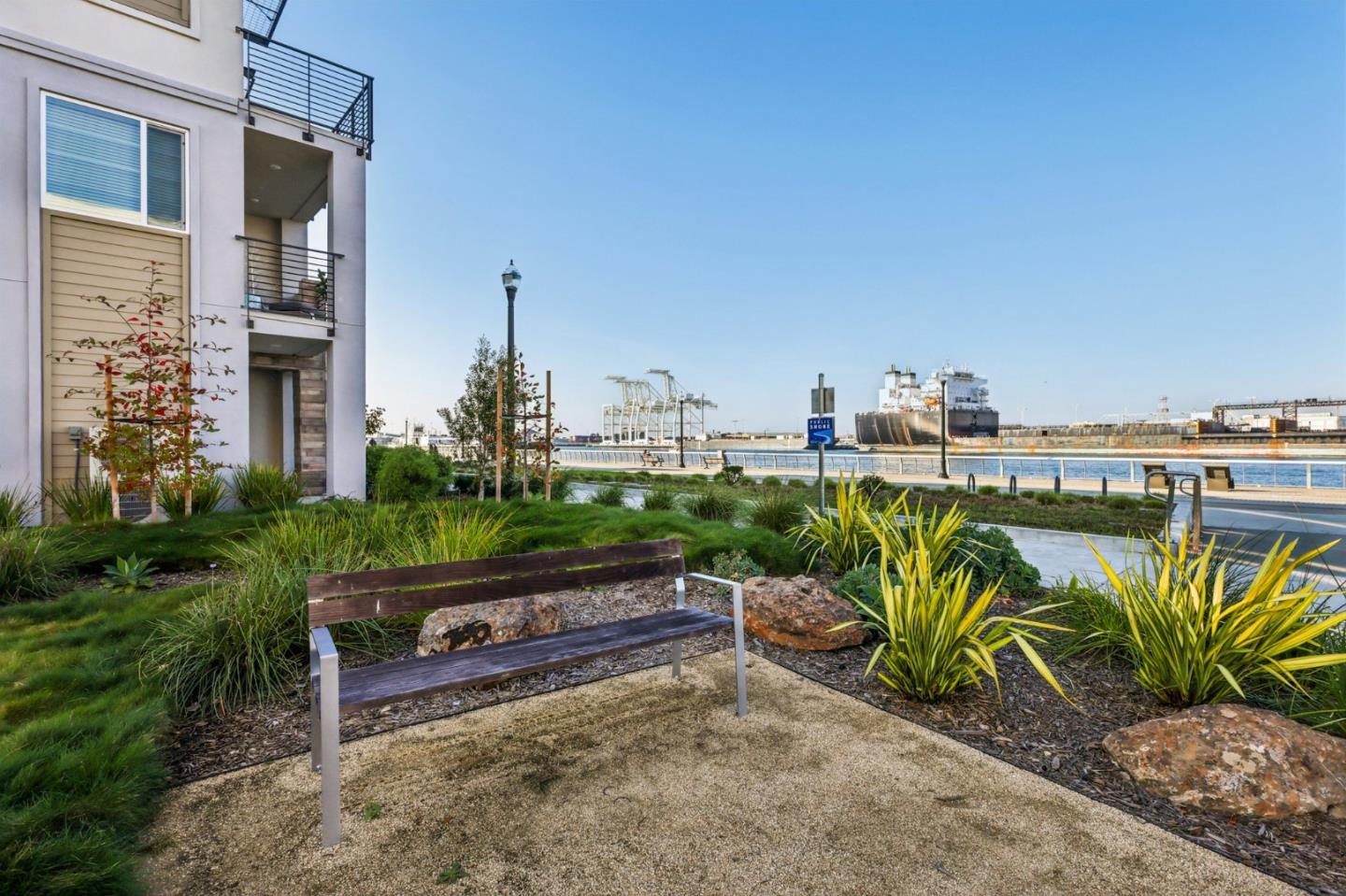 Detail Gallery Image 37 of 55 For 473 Sentinel Dr, Alameda,  CA 94501 - 2 Beds | 1/1 Baths