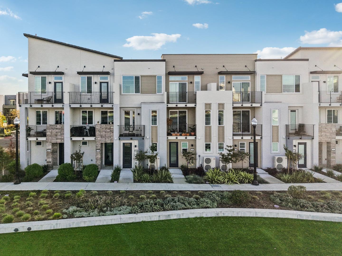 Detail Gallery Image 50 of 55 For 473 Sentinel Dr, Alameda,  CA 94501 - 2 Beds | 1/1 Baths