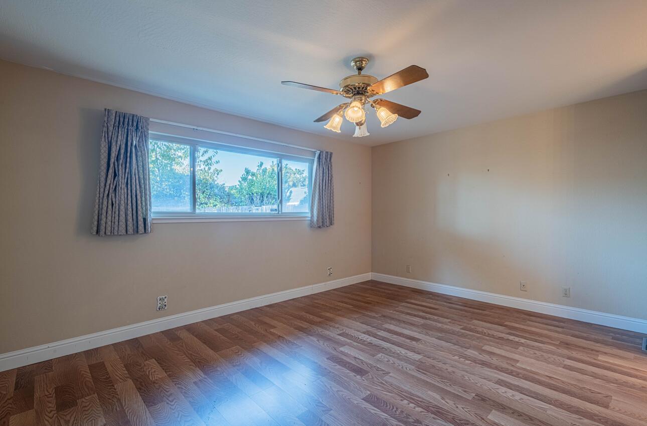 Detail Gallery Image 21 of 47 For 1007 Driftwood Pl, Salinas,  CA 93901 - 4 Beds | 3/1 Baths