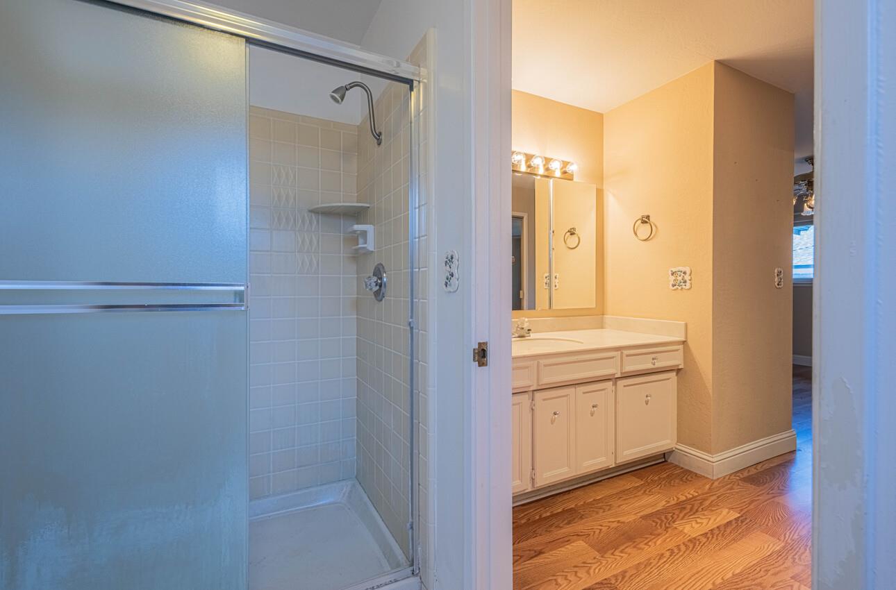 Detail Gallery Image 25 of 47 For 1007 Driftwood Pl, Salinas,  CA 93901 - 4 Beds | 3/1 Baths