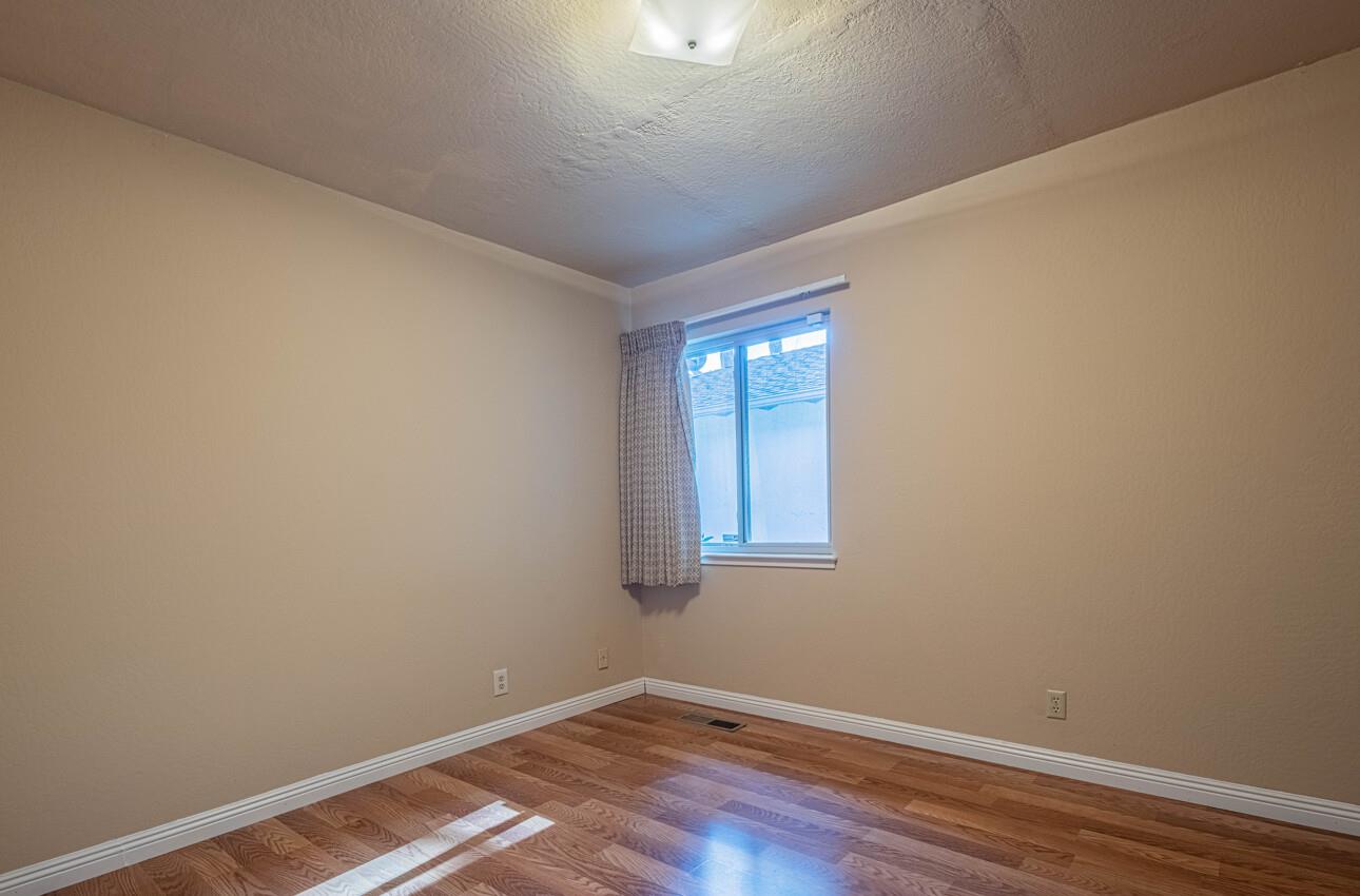 Detail Gallery Image 34 of 47 For 1007 Driftwood Pl, Salinas,  CA 93901 - 4 Beds | 3/1 Baths