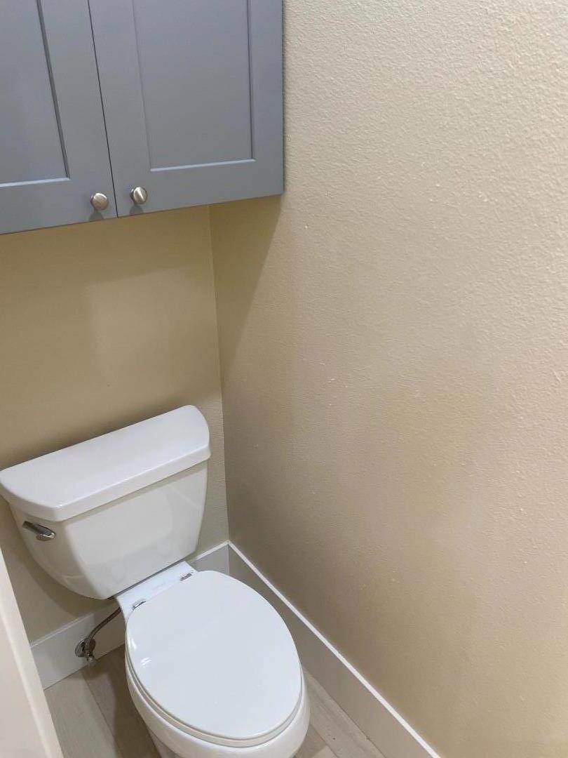 Detail Gallery Image 15 of 26 For 43257 Newport Dr, Fremont,  CA 94538 - 5 Beds | 3/1 Baths