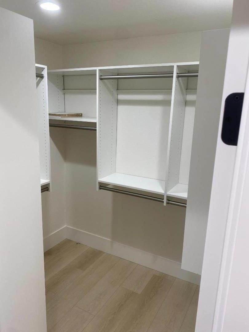 Detail Gallery Image 18 of 26 For 43257 Newport Dr, Fremont,  CA 94538 - 5 Beds | 3/1 Baths