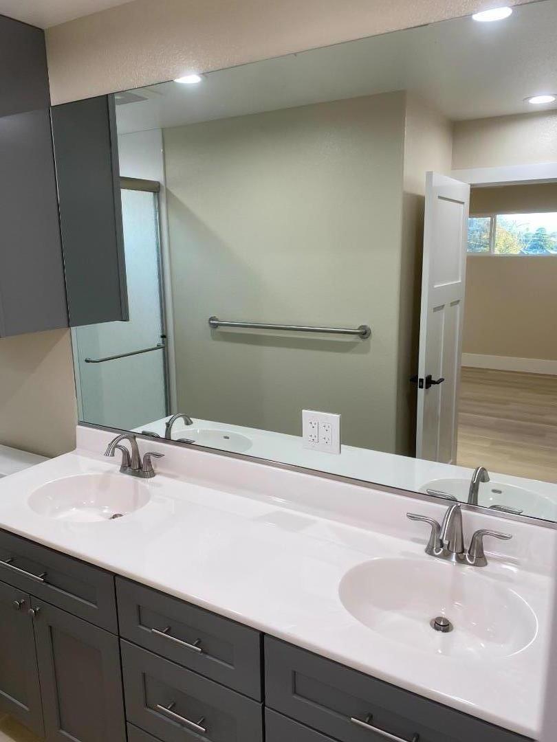 Detail Gallery Image 29 of 52 For 43257 Newport Dr, Fremont,  CA 94538 - 5 Beds | 3/1 Baths