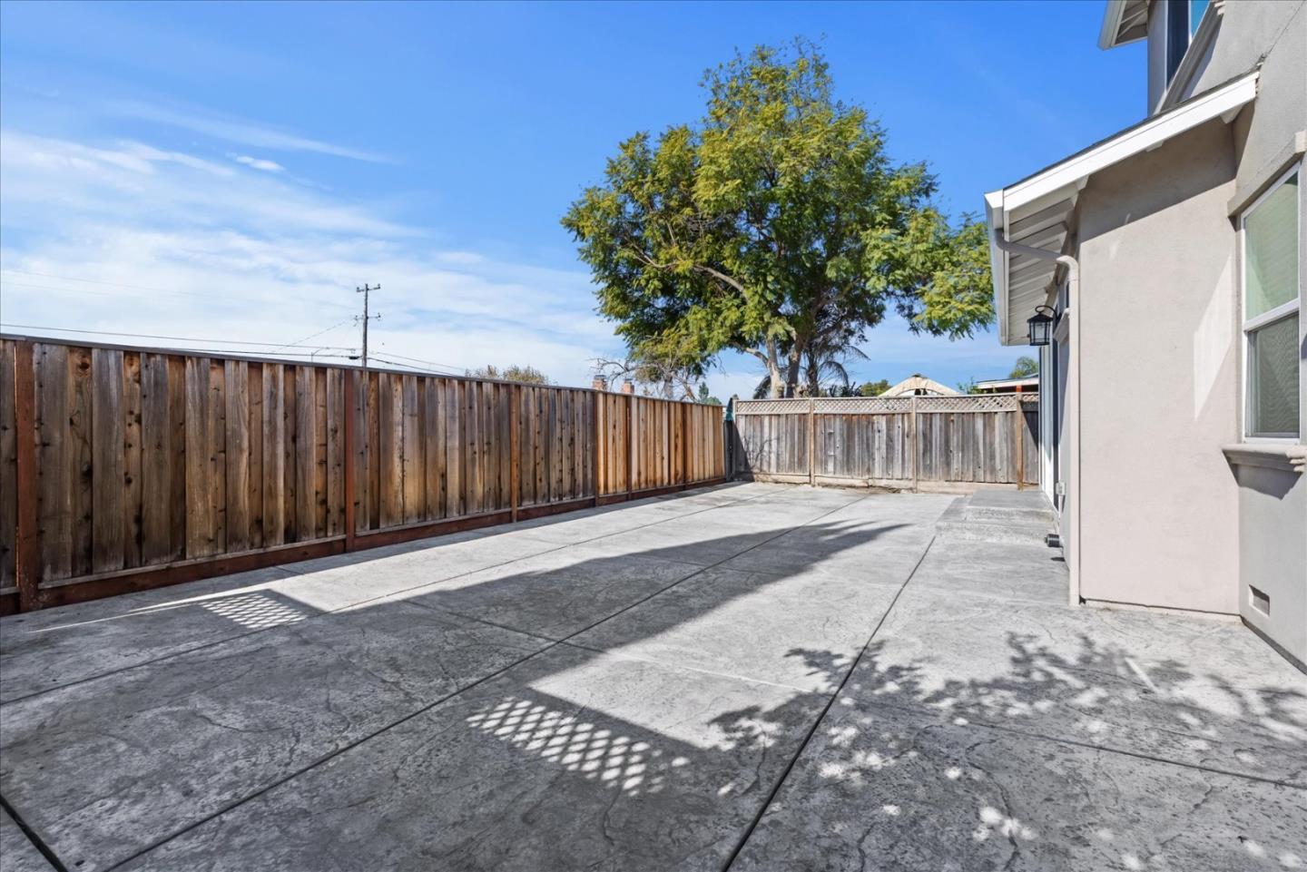 Detail Gallery Image 41 of 52 For 43257 Newport Dr, Fremont,  CA 94538 - 5 Beds | 3/1 Baths