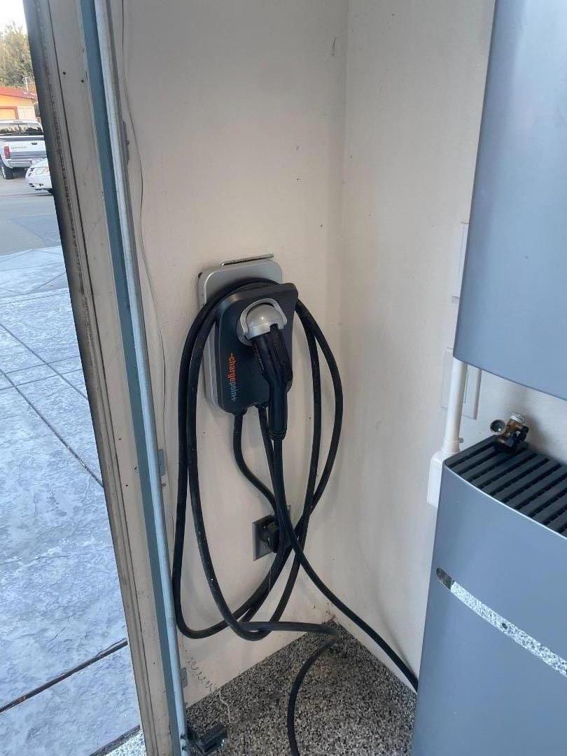 Detail Gallery Image 47 of 52 For 43257 Newport Dr, Fremont,  CA 94538 - 5 Beds | 3/1 Baths