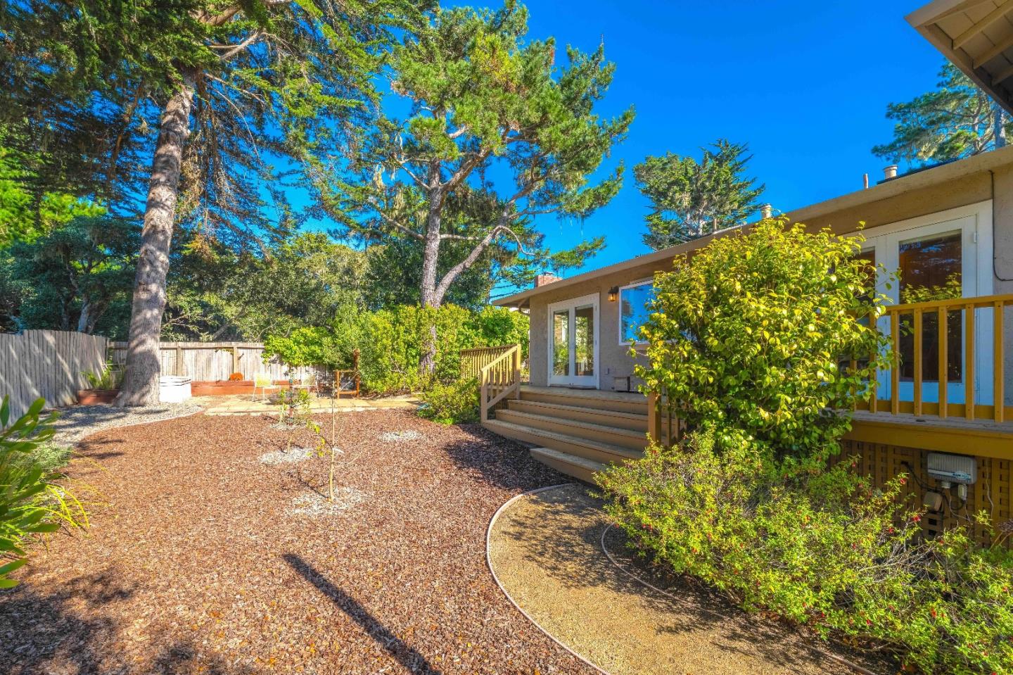 Detail Gallery Image 45 of 49 For 3020 Sloat Rd, Pebble Beach,  CA 93953 - 3 Beds | 2/1 Baths
