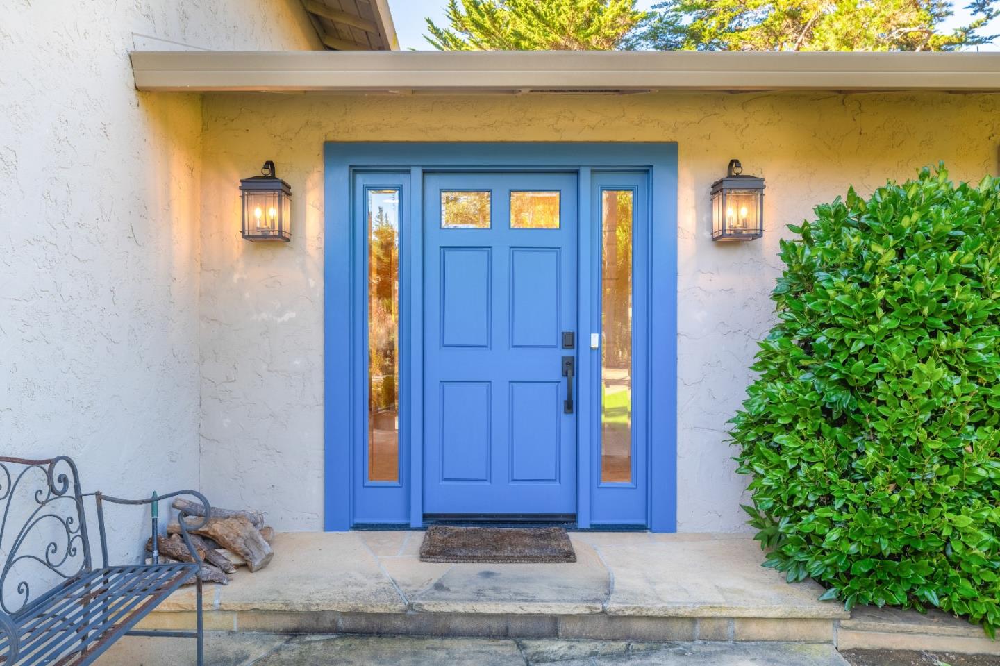 Detail Gallery Image 8 of 49 For 3020 Sloat Rd, Pebble Beach,  CA 93953 - 3 Beds | 2/1 Baths