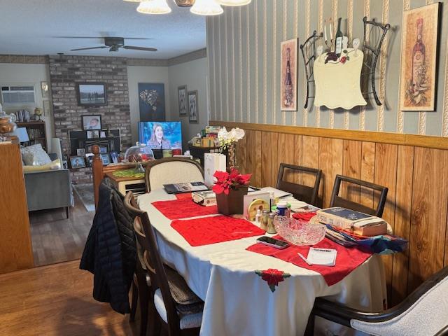 Detail Gallery Image 9 of 11 For 2563 Gumdrop Dr, San Jose,  CA 95148 - 3 Beds | 2 Baths