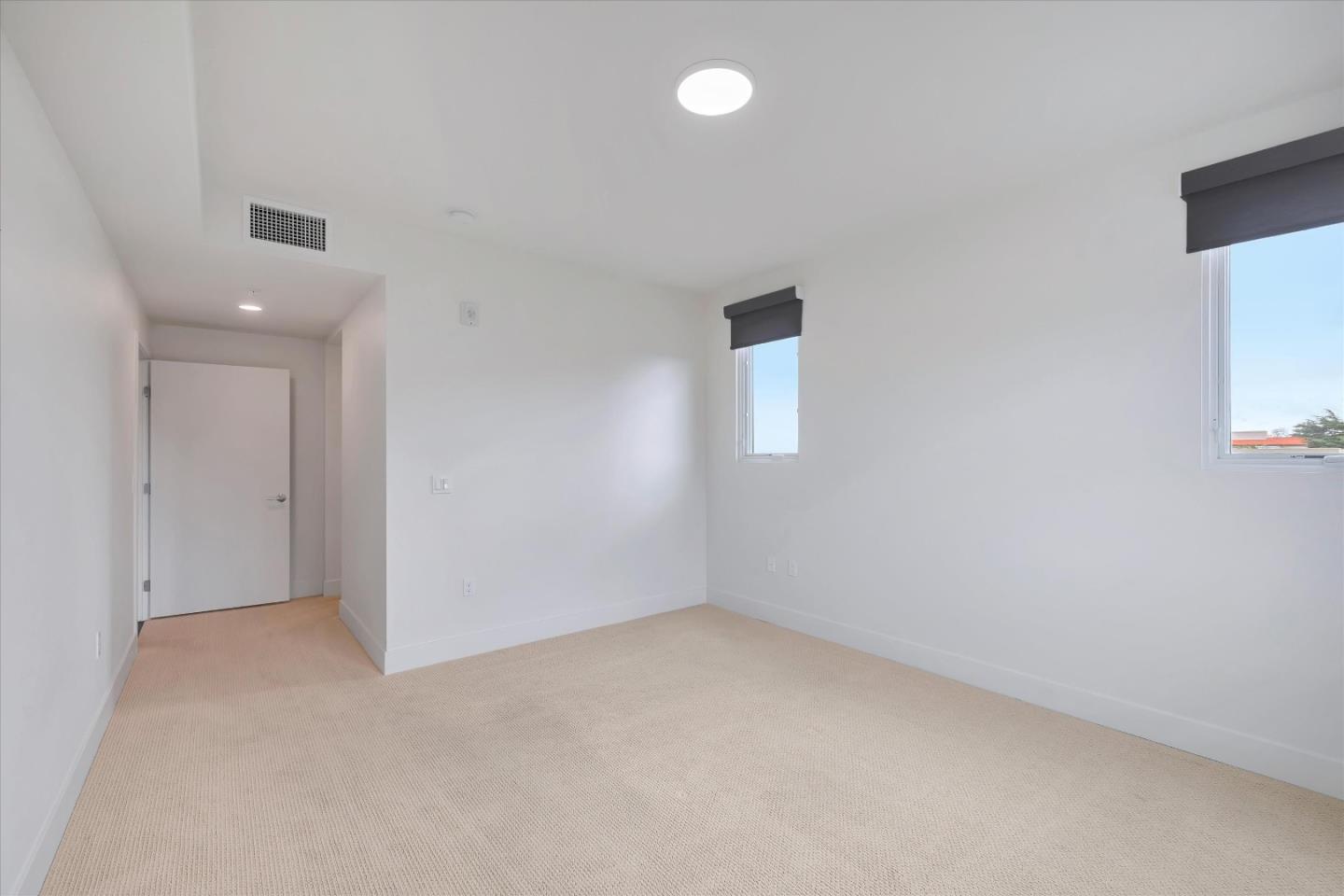 Detail Gallery Image 15 of 27 For 657 Walnut St #437,  San Carlos,  CA 94070 - 1 Beds | 1/1 Baths