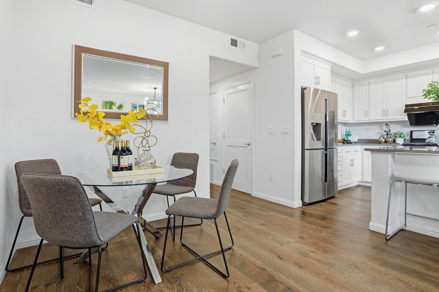 Detail Gallery Image 12 of 31 For 678 Squire Ave, San Jose,  CA 95133 - 3 Beds | 2 Baths