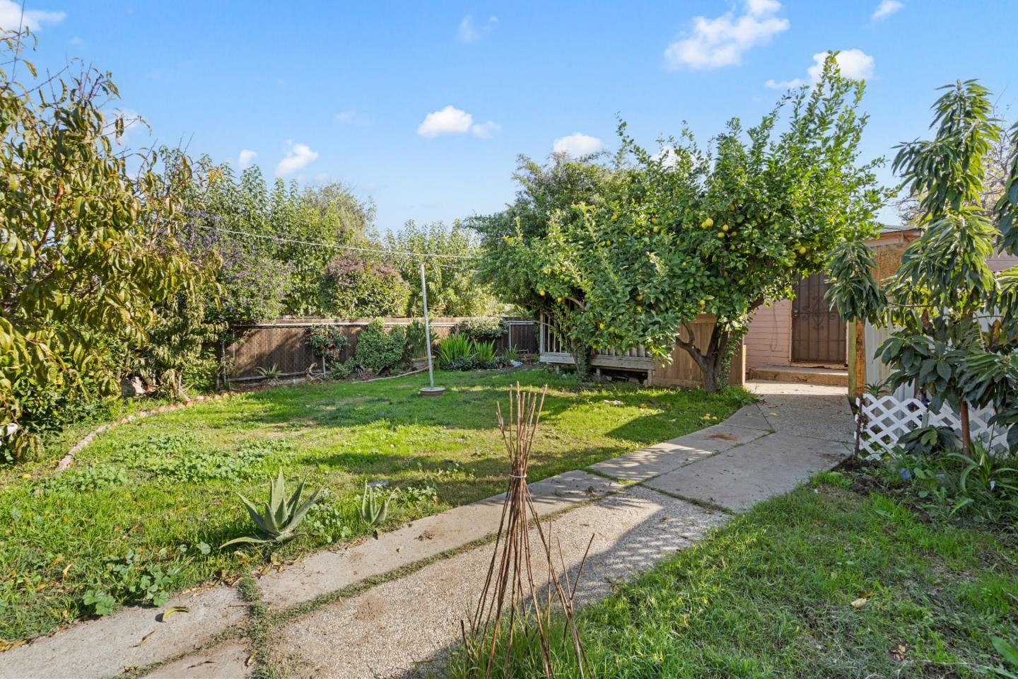 Detail Gallery Image 13 of 28 For 1364 E San Antonio, San Jose,  CA 95116 - – Beds | – Baths