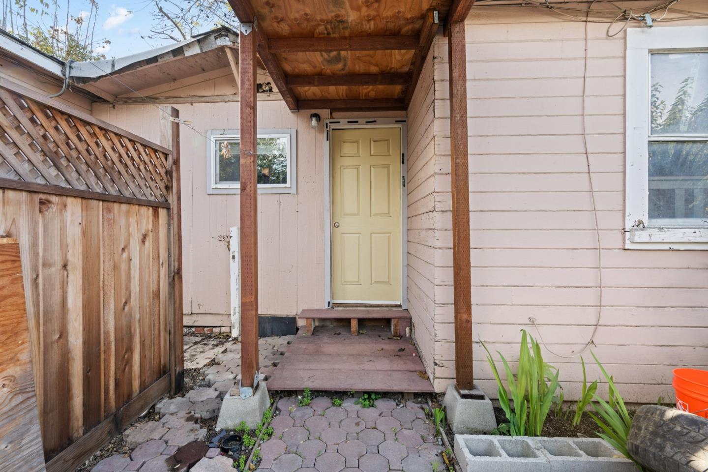 Detail Gallery Image 14 of 28 For 1364 E San Antonio, San Jose,  CA 95116 - – Beds | – Baths