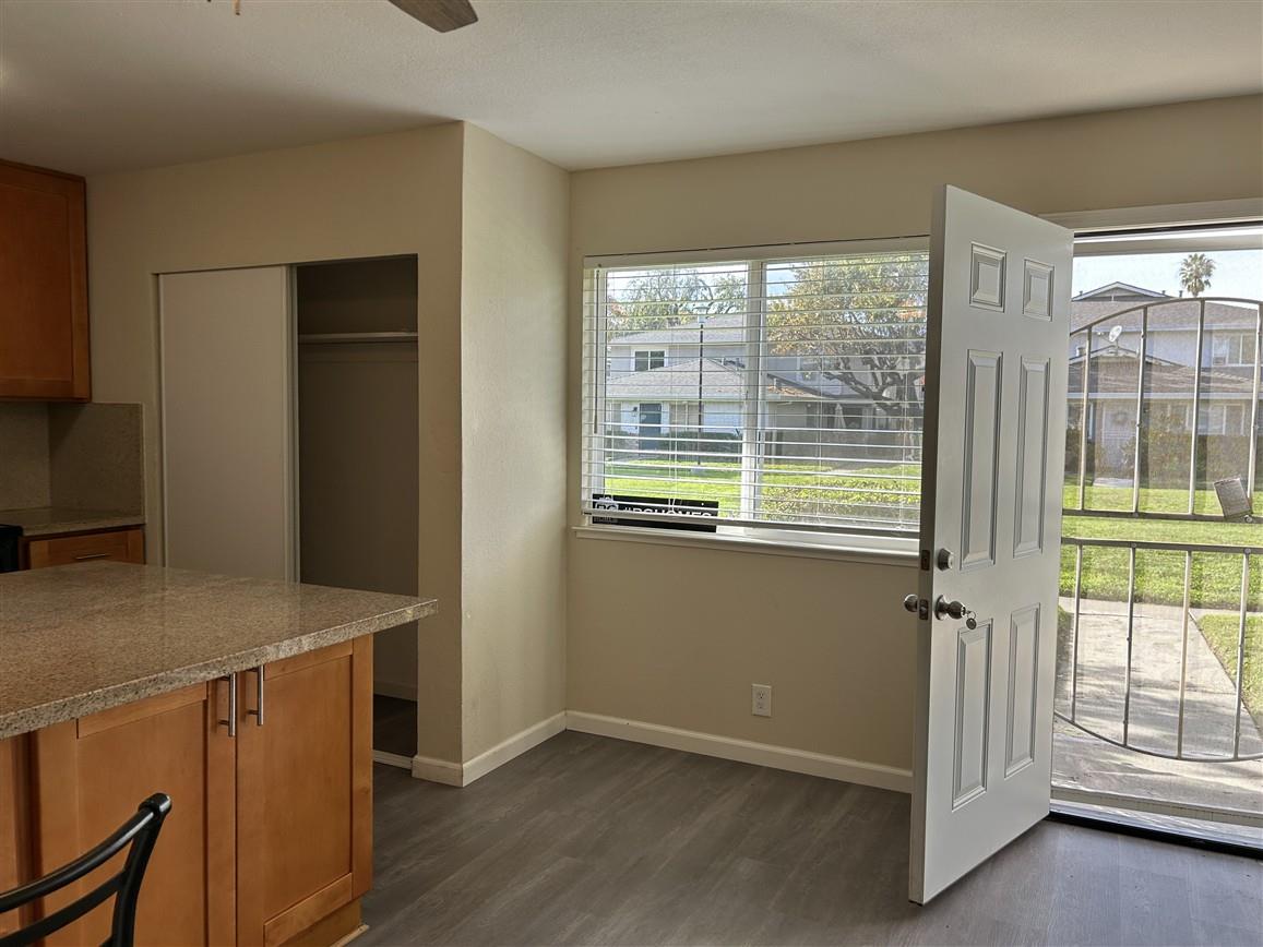 Detail Gallery Image 9 of 25 For 5486 Tradewinds Walkway #1,  San Jose,  CA 95123 - 2 Beds | 1 Baths