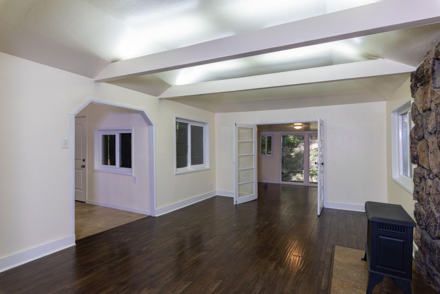 Detail Gallery Image 11 of 29 For 152 Lorenzo Ln, Boulder Creek,  CA 95006 - 2 Beds | 1 Baths