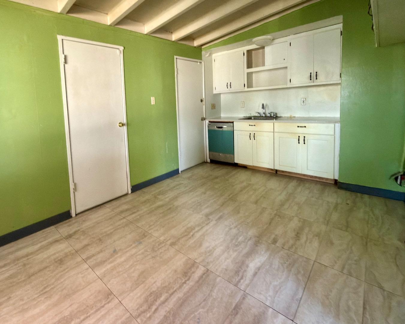 Detail Gallery Image 4 of 13 For 1478 Cabrillo Ave, Santa Clara,  CA 95050 - 3 Beds | 1 Baths