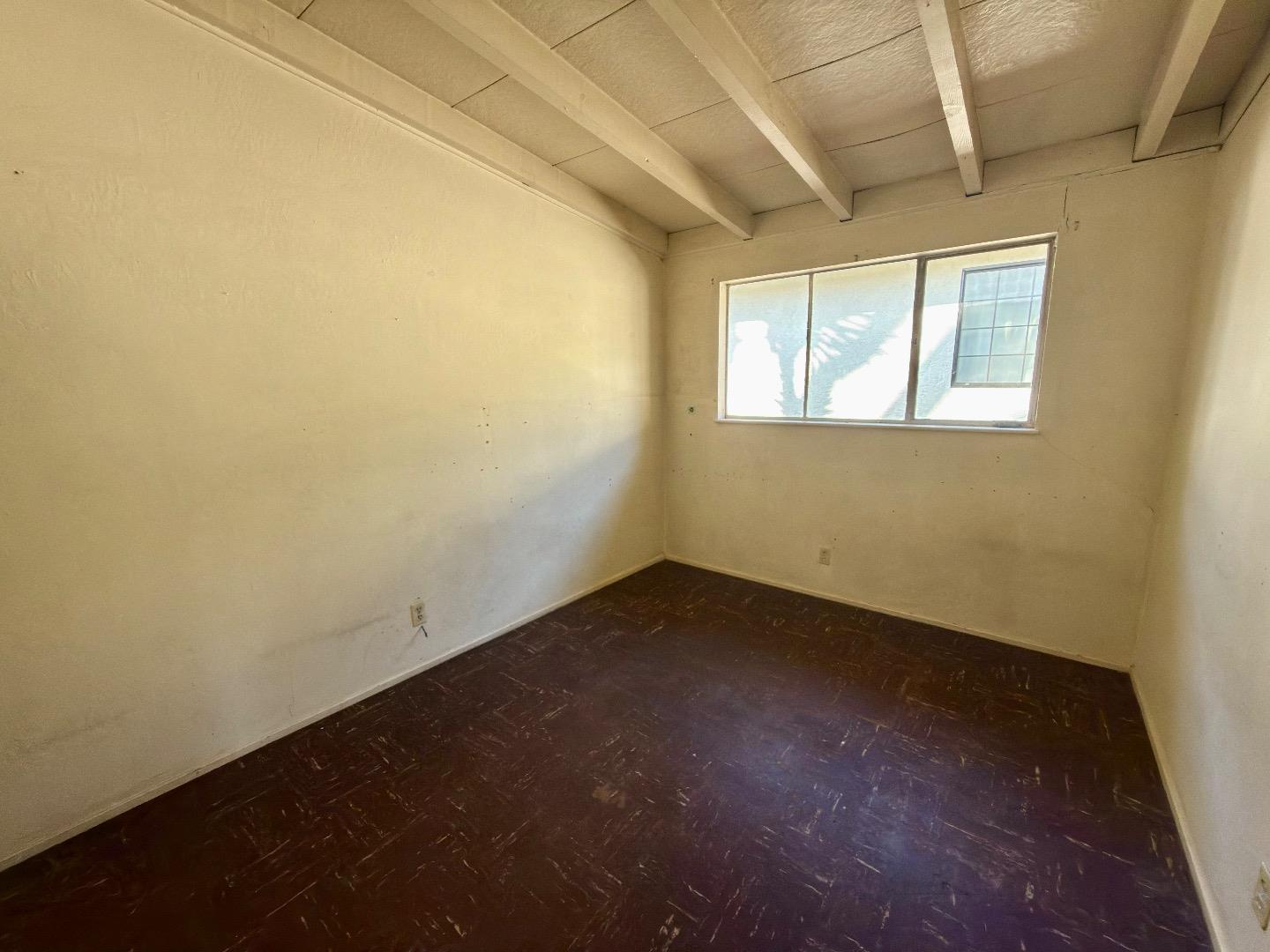 Detail Gallery Image 6 of 13 For 1478 Cabrillo Ave, Santa Clara,  CA 95050 - 3 Beds | 1 Baths