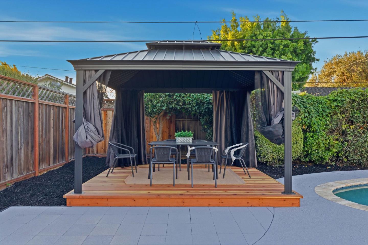 Detail Gallery Image 23 of 38 For 1525 Santa Inez Dr, San Jose,  CA 95125 - 3 Beds | 2 Baths