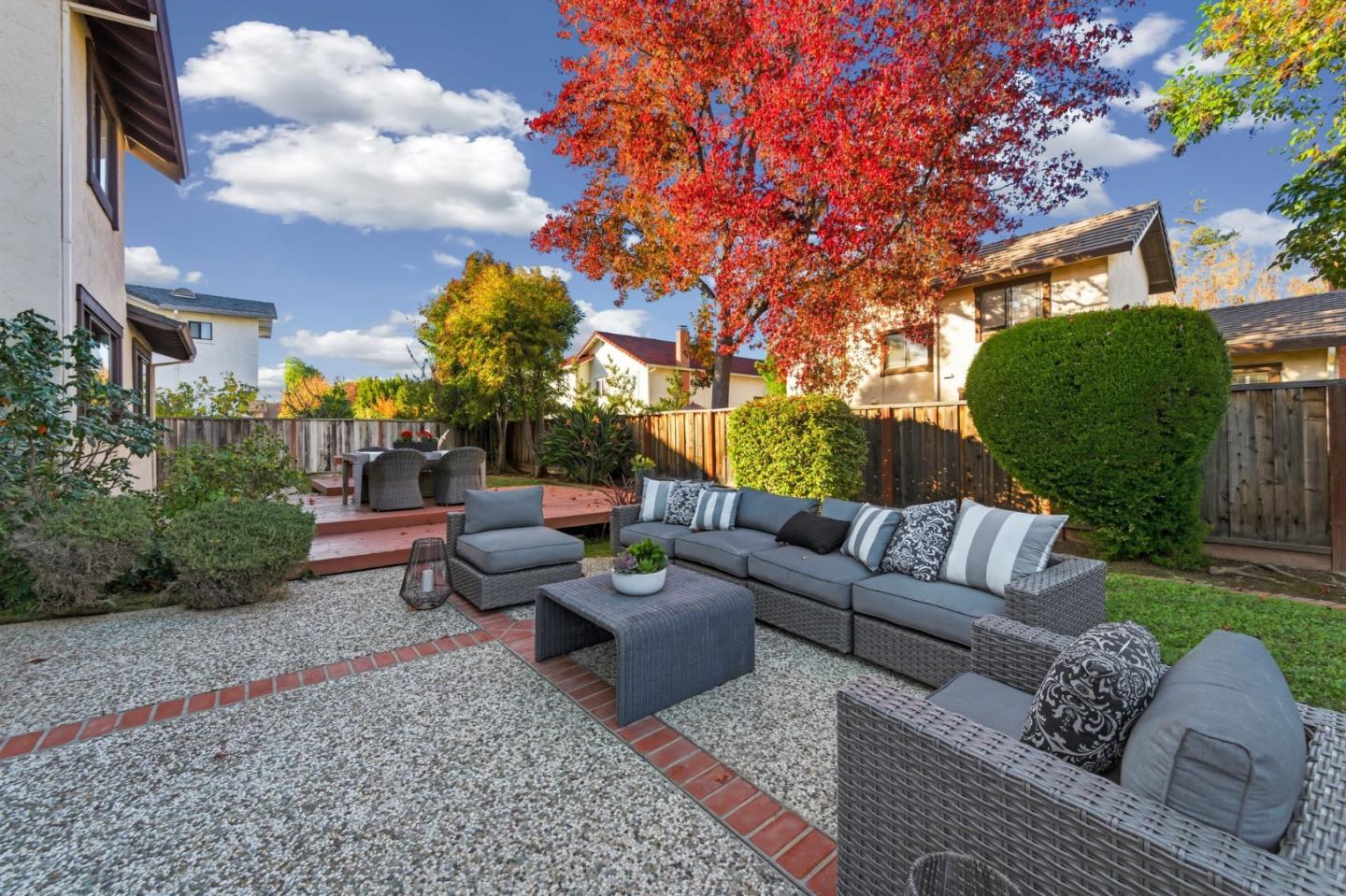 Detail Gallery Image 35 of 38 For 1669 Langport Dr, Sunnyvale,  CA 94087 - 4 Beds | 3 Baths