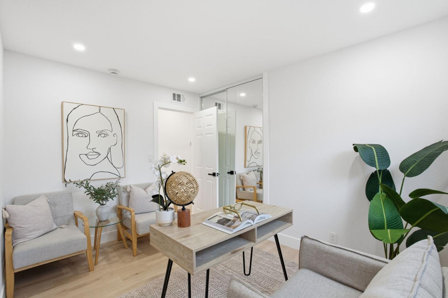 Detail Gallery Image 32 of 55 For 1666 Center Ridge Dr, San Jose,  CA 95121 - 4 Beds | 2 Baths