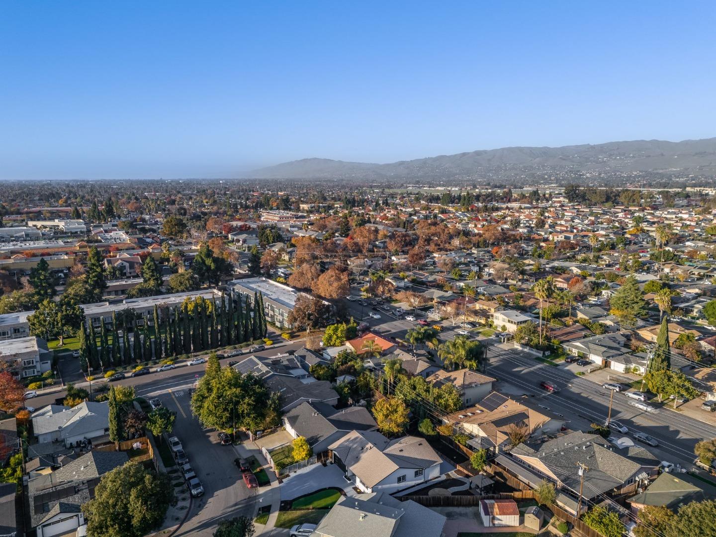 Detail Gallery Image 55 of 55 For 1666 Center Ridge Dr, San Jose,  CA 95121 - 4 Beds | 2 Baths