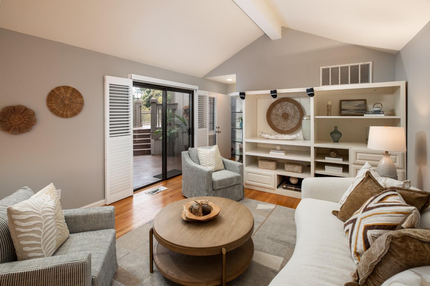 Detail Gallery Image 18 of 40 For 1464 Bullion Cir, San Jose,  CA 95120 - 3 Beds | 2/1 Baths