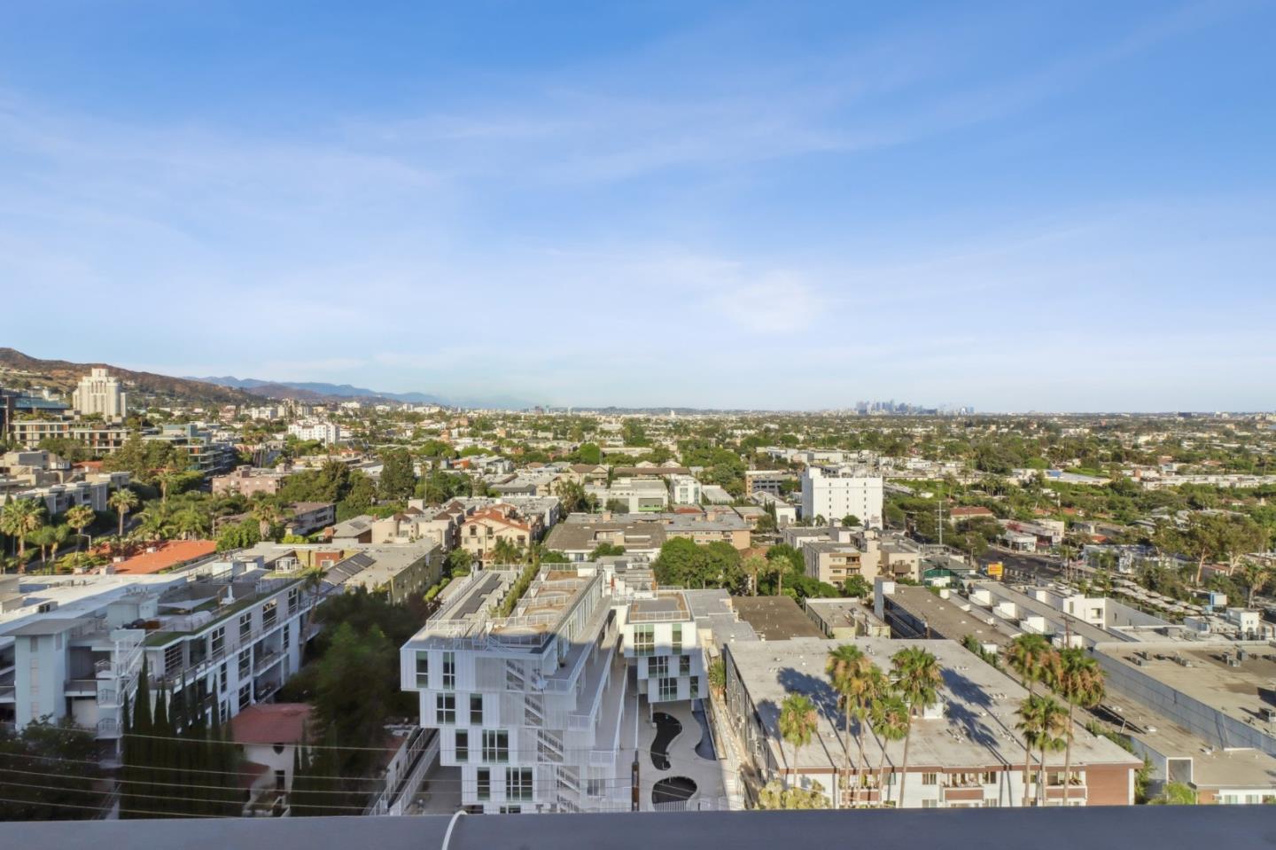 Detail Gallery Image 13 of 24 For 1155 N La Cienega Blvd #1106,  West Hollywood,  CA 90069 - 2 Beds | 2 Baths