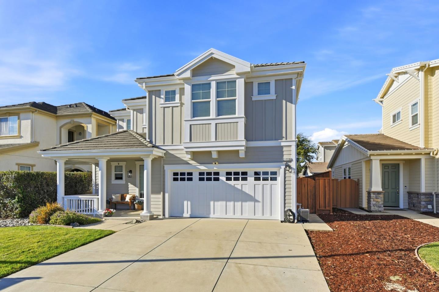 Detail Gallery Image 3 of 49 For 17725 Calle Mazatan, Morgan Hill,  CA 95037 - 4 Beds | 2/1 Baths