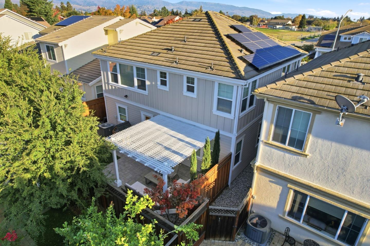 Detail Gallery Image 35 of 49 For 17725 Calle Mazatan, Morgan Hill,  CA 95037 - 4 Beds | 2/1 Baths