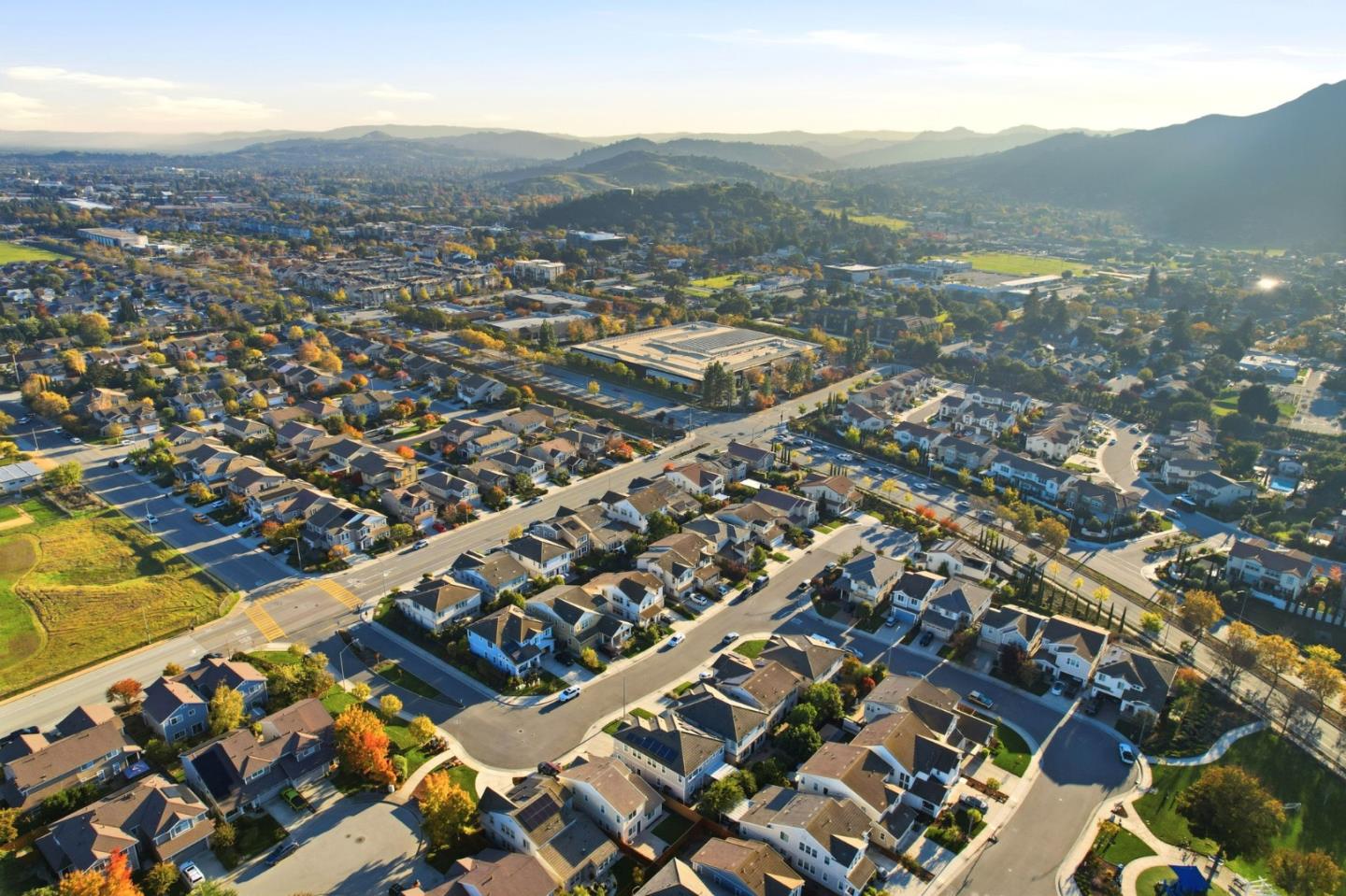 Detail Gallery Image 43 of 49 For 17725 Calle Mazatan, Morgan Hill,  CA 95037 - 4 Beds | 2/1 Baths